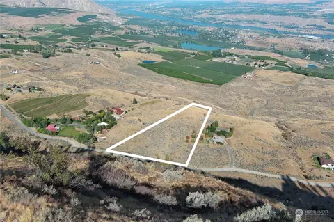 3456 Cathedral Rock Rd, Malaga, WA 98828