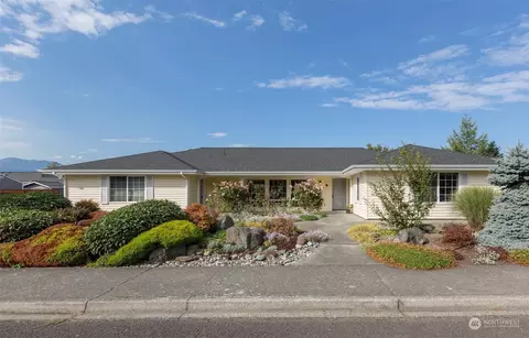 311 N Blake Ave, Sequim, WA 98382