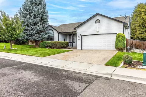 3428 S Dennis St, Kennewick, WA 99337