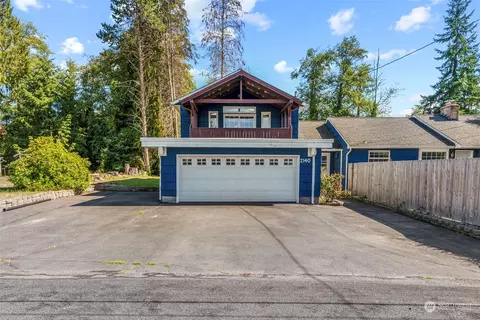 2140 Holcomb Loop Rd, Kelso, WA 98626