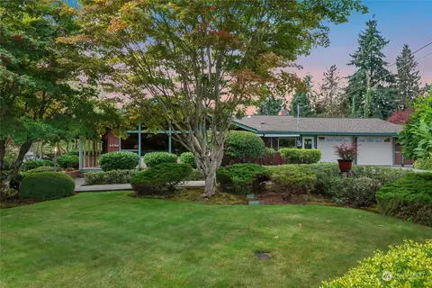 4630 View Dr, Everett, WA 98203 photo 3