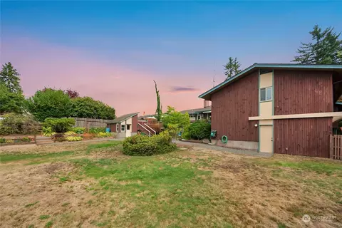 4630 View Dr, Everett, WA 98203 photo 40