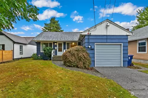 6838 Yakima Ave, Tacoma, WA 98408