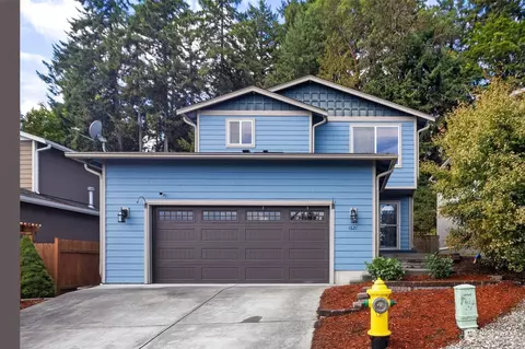 1621 Sound Ridge Dr, Bremerton, WA 98312