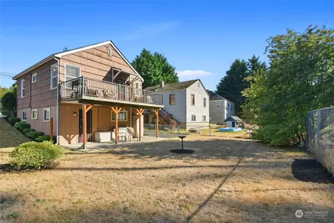 1301 Poindexter Ave, Bremerton, WA 98312