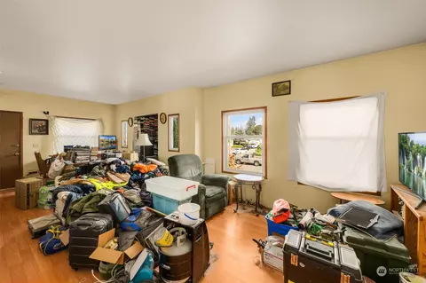 2920 Victor Pl, Everett, WA 98201 photo 4