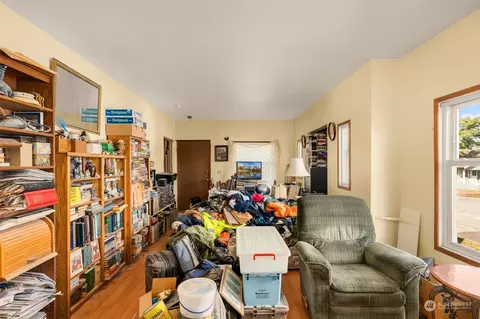 2920 Victor Pl, Everett, WA 98201 photo 5