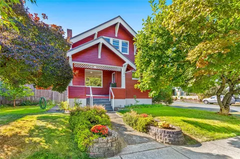 2431 Kulshan St, Bellingham, WA 98225