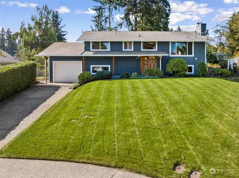 3903 NE 11th Ct, Renton, WA 98056