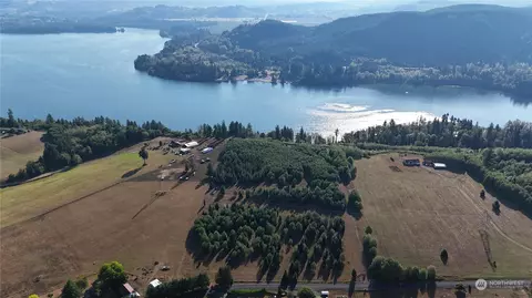 360 Huntting Rd, Mossyrock, WA 98564