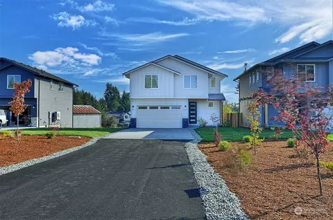 1724 100th St SW, Everett, WA 98204