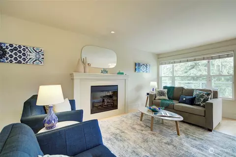 23015 Edmonds Way #A303, Edmonds, WA 98020