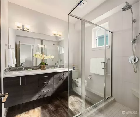 417 N 50th St, Seattle, WA 98103 photo 13