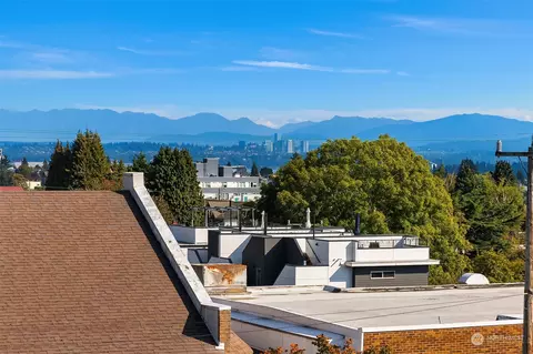 417 N 50th St, Seattle, WA 98103 photo 22