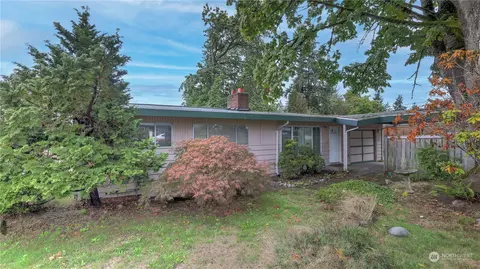4251 122nd Ave SE, Bellevue, WA 98006