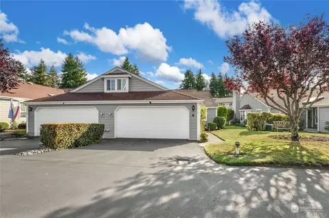 6020 N Highlands Pkwy #8-L, Tacoma, WA 98406