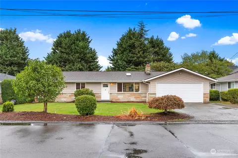 11304 SE 212th St, Kent, WA 98031