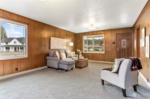 501 Corrin Ave SE, Orting, WA 98360 photo 3