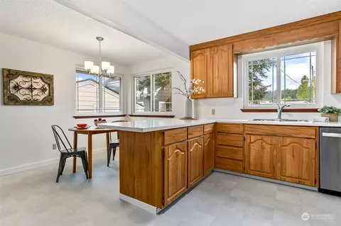 501 Corrin Ave SE, Orting, WA 98360 photo 8
