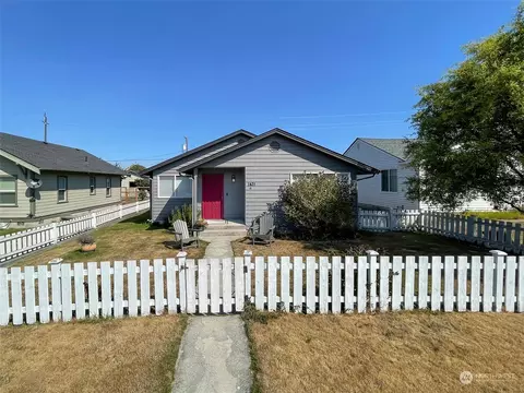 1431 W Sixth St, Port Angeles, WA 98363