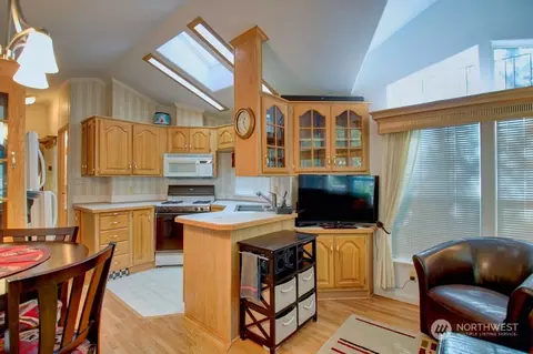 128 4 Drial Loop, Deming, WA 98244 photo 9
