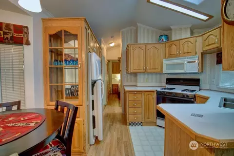 128 4 Drial Loop, Deming, WA 98244 photo 10