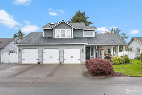 405 Waunch St, Centralia, WA 98531