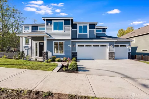 5179 Victoria Ave SE, Auburn, WA 98092