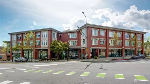 631 Market St #307, Kirkland, WA 98033