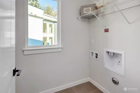 8919 NE 173rd Pl #A, Bothell, WA 98011 photo 39