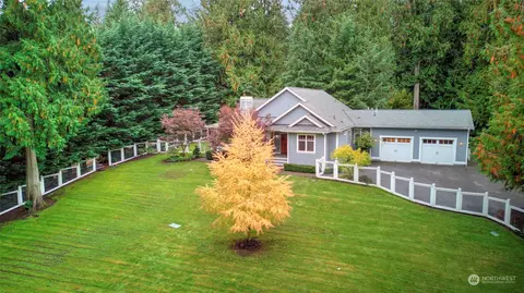1601 223rd Ave SE, Sammamish, WA 98075