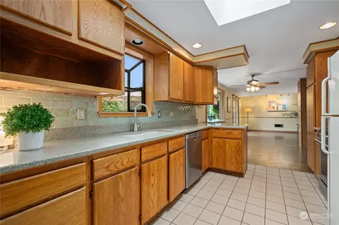 1801 224th St SW, Bothell, WA 98021 photo 9