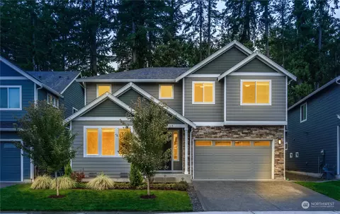 9105 120th Street Ct E, Puyallup, WA 98373