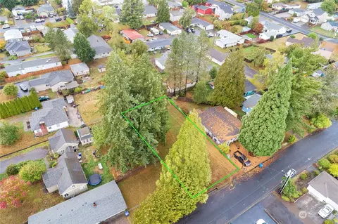1607 Lord St, Kelso, WA 98626
