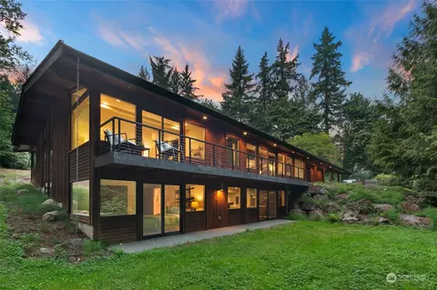 17106 208th Ave NE, Woodinville, WA 98077