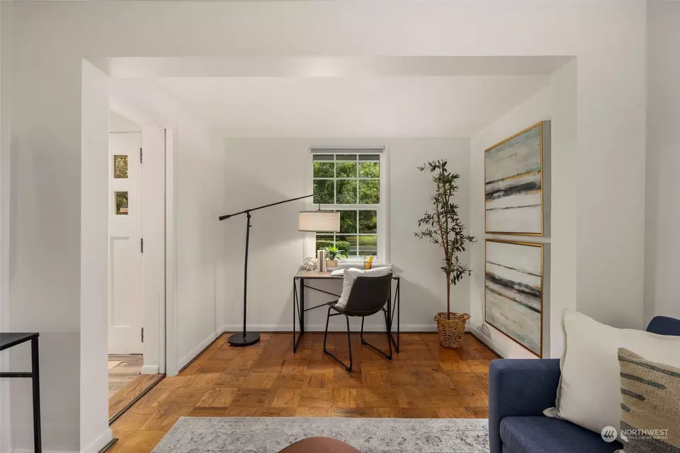  13206 Meridian Ave N, Seattle, WA 98133 photo 13