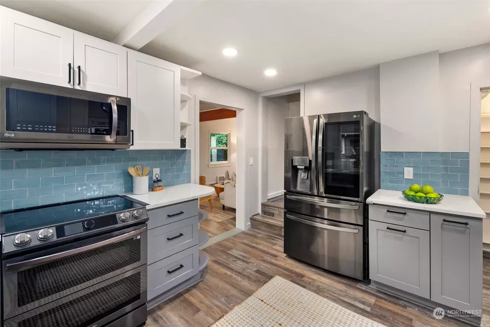  13206 Meridian Ave N, Seattle, WA 98133 photo 8