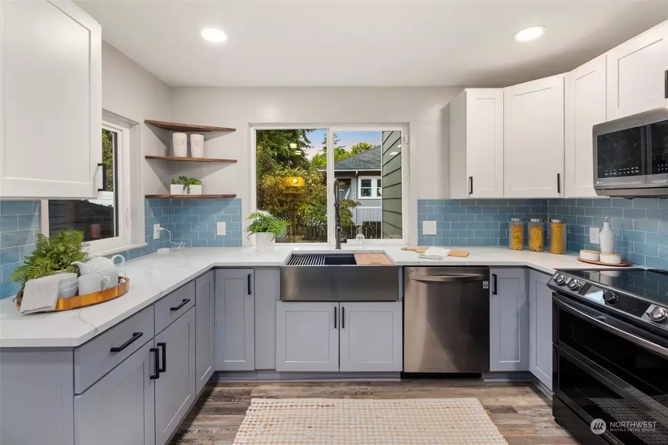  13206 Meridian Ave N, Seattle, WA 98133 photo 6