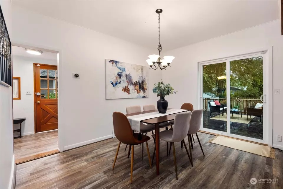  13206 Meridian Ave N, Seattle, WA 98133 photo 10