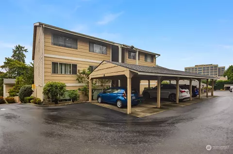 12840 SE 40th Ct #A2, Bellevue, WA 98006