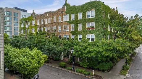 400 Boylston Ave E #306, Seattle, WA 98102