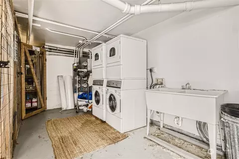421 10th Ave E #B, Seattle, WA 98102 photo 12