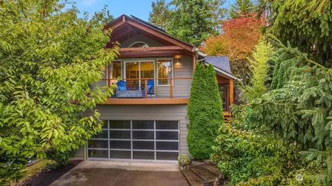 1412 Toledo St, Bellingham, WA 98229