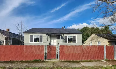 544 S Donovan St, Seattle, WA 98108