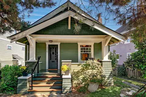 3710 Meridian Ave N, Seattle, WA 98103