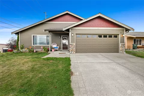 4965 Sunset Park Pl, Ferndale, WA 98248