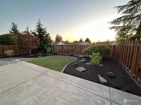 6645 Francis Ave SE, Auburn, WA 98092