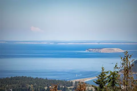 431 Carriage Dr, Sequim, WA 98382