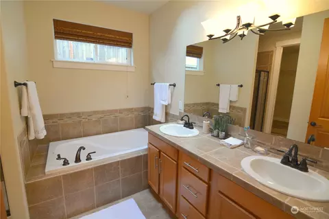 21 233rd Pl SE, Bothell, WA 98021 photo 20
