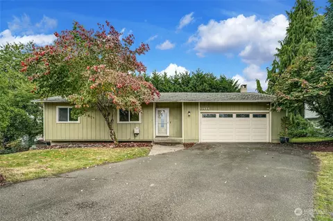 11928 SE 210th Pl, Kent, WA 98031
